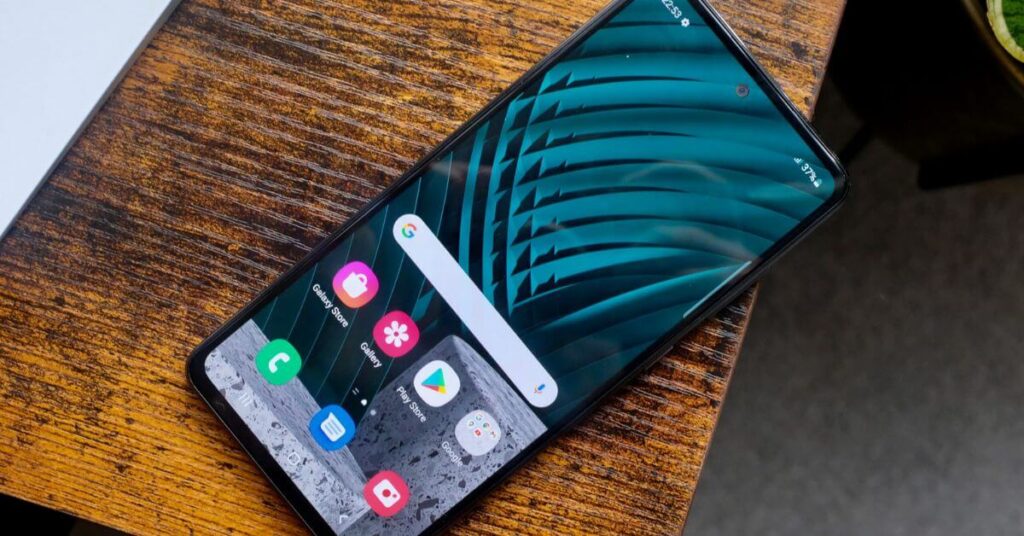 AMOLED vs IPS Display Comparison